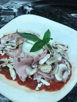 Galerie de photos Pizza le Vésuve